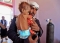 طفلة تعاني من الإعياء في منطقة سيطرة الحوثيين   (مكة)