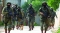 



عناصر إسرائيلية توجه أسلحتها للفلسطينيين                             (مكة)
