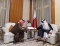 






أمير قطر يتسلم الدعوة السعودية من وزير الخارجية                                                       (واس)