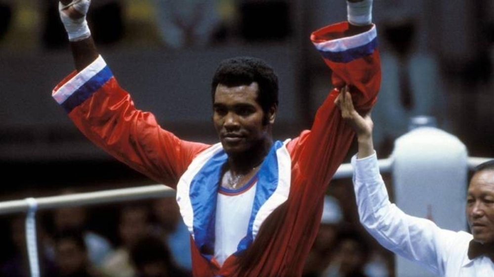 الأمريكي أوينز يتصدر قائمة أعظم 10 رياضيين أولمبيين عبر التاريخ الأمريكي أوينز يتصدر قائمة أعظم 10 رياضيين أولمبيين عبر التاريخ