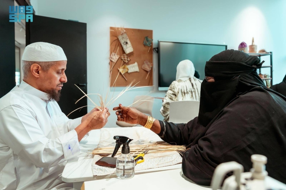 المعهد الملكي للفنون التقليدية يواصل تقديم دوراته المجانية خلال صيف 2025 المعهد الملكي للفنون التقليدية يواصل تقديم دوراته المجانية خلال صيف 2025