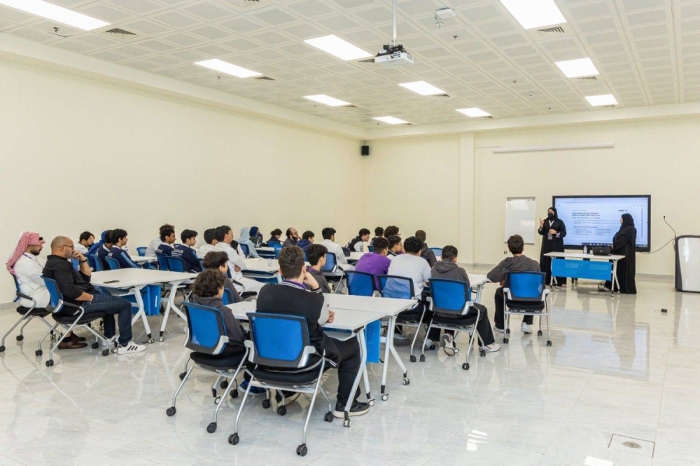 جامعة جدة تنظم ملتقى الأمن السيبراني لتعزيز الوعي التقني بين الطلاب والمجتمع جامعة جدة تنظم ملتقى الأمن السيبراني لتعزيز الوعي التقني بين الطلاب والمجتمع