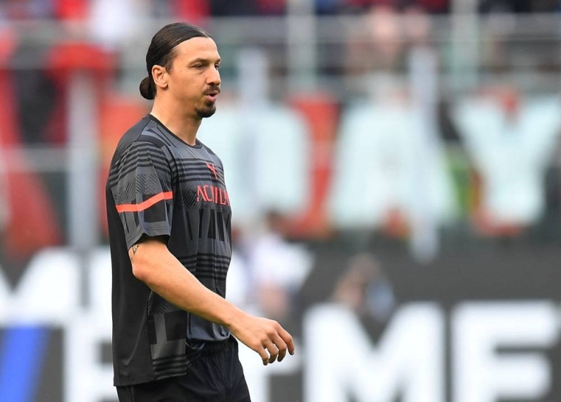 AC Milan’s Zlatan Ibrahimovic during the warm up before the match against Atalanta at San Siro, Milan, Italy, May 15, 2022. — Reuters pic