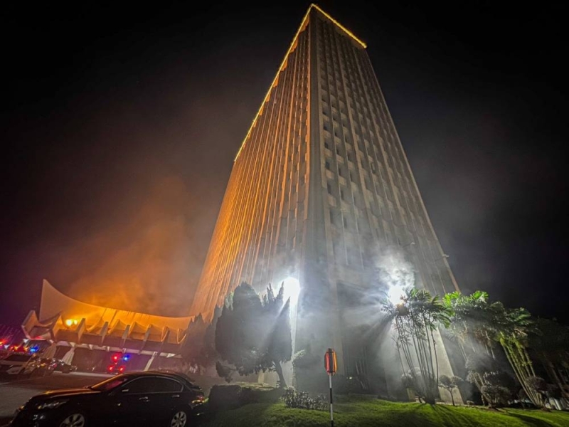 In Sarawak, Wisma Bapa Malaysia server room catches fire In Sarawak, Wisma Bapa Malaysia server room catches fire