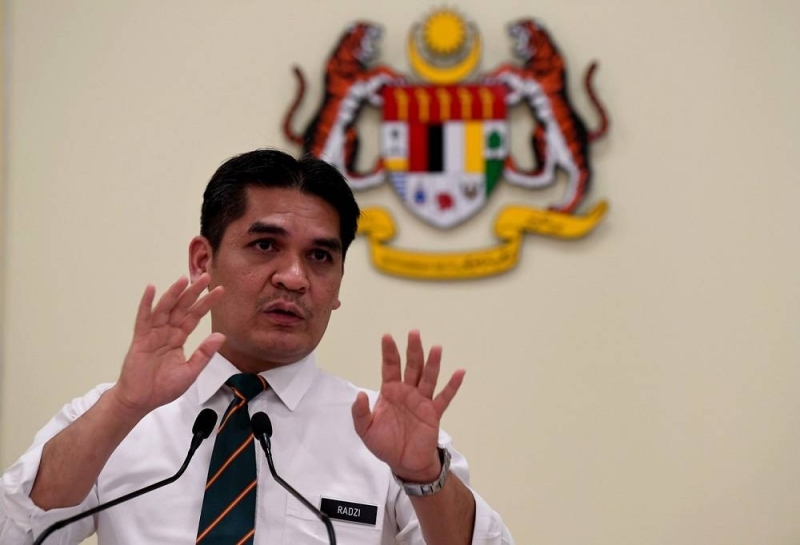 On May 5, Senior Education Minister Datuk Radzi Jidin was reported to have said that the fate of 2,600 COS teachers appointed in the June 2020 intake will be protected when their contracts were expected to be extended for two years. — Bernama pic