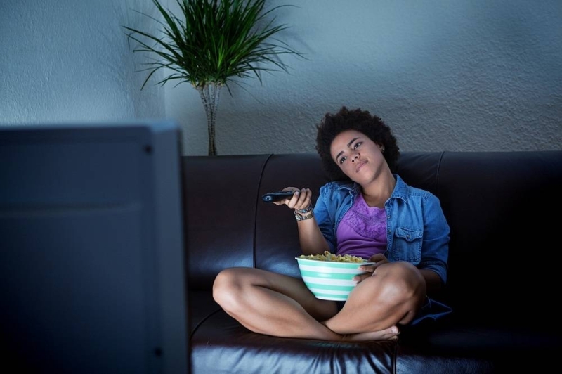 Some 16 per cent of 18-to-24-year-olds spend between one and five hours watching streaming content each week, according to a YouGov survey. — iStock pic via ETX Studio