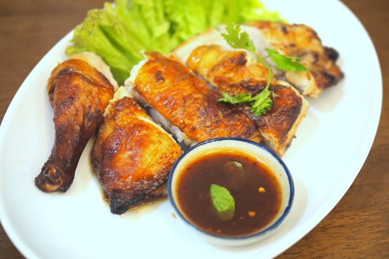 The highlight of the restaurant is 'kai yang' or grilled chicken, a popular Isan street food. – Pictures by Lee Khang Yi