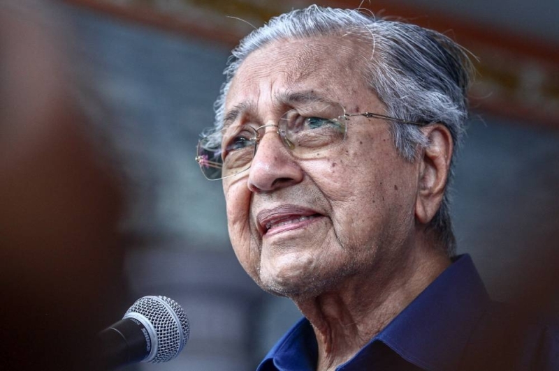 Mahathir said Umno was the only party eager for a general election now as it wants to capitalise on its current wave of popularity and regain complete federal power. — Picture by Hari Anggara