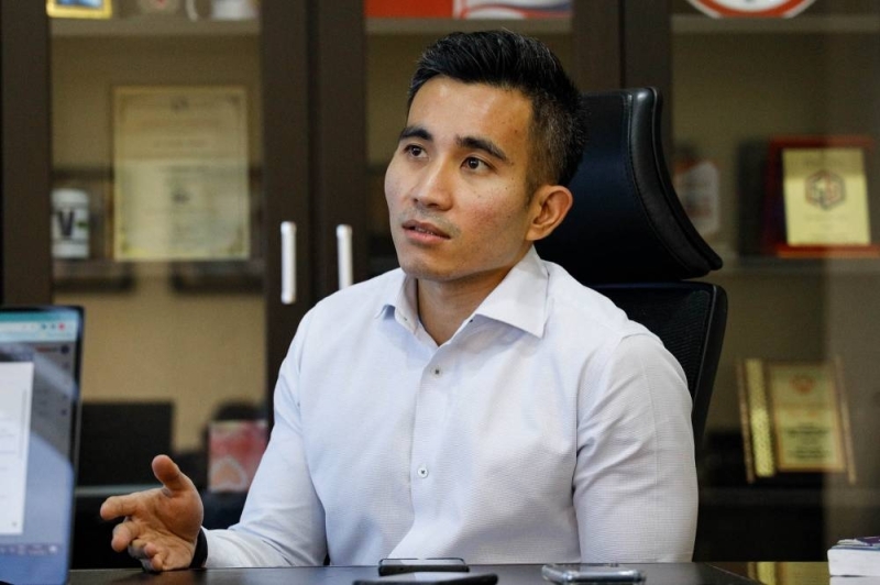 Economic Director in the Prime Minister's Office, Shahril Hamdan speaks to Malay Mail during an interview at Menara Dato Onn in Kuala Lumpur April 12, 2022. Picture by Firdaus Latif 