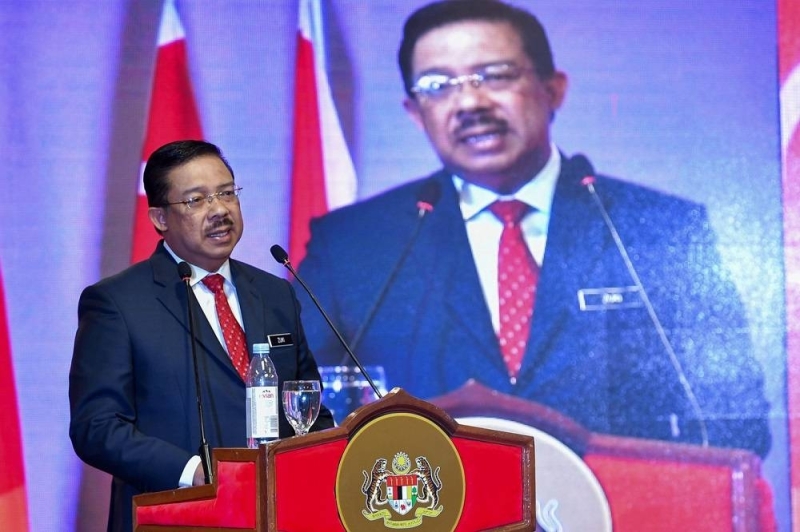 Chief Secretary to the Government Tan Sri Mohd Zuki Ali delivers a speech in Kuala Terengganu October 1, 2020. — Bernama file pic