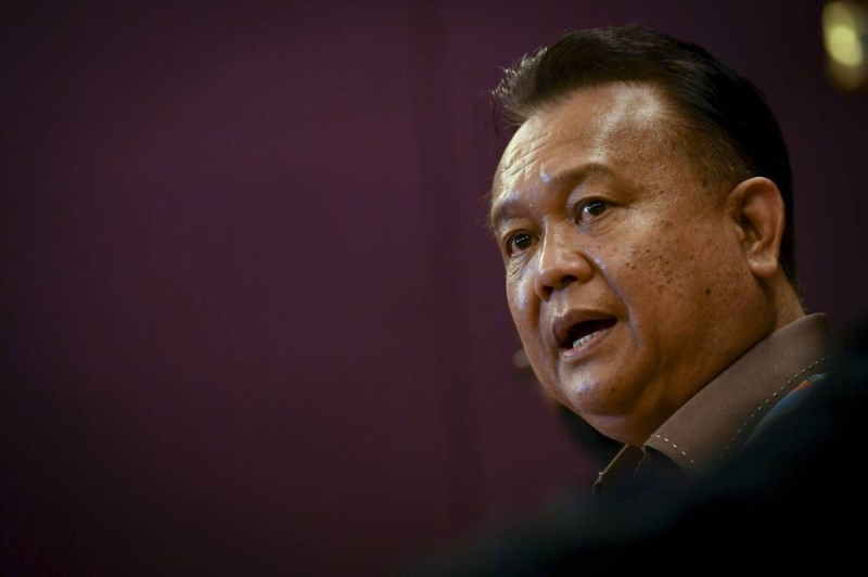 Datuk Seri Alexander Nanta Linggi, who is also the federal Minister of Domestic Trade and Consumer Affairs, however, said PBB is open to those people, especially those interested in politics and those who are not interested initially but who have some ideas to contribute. — Bernama pic