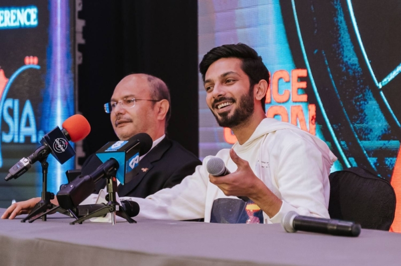 South Indian singer and music composer Anirudh Ravichander speaks during a press conference during the launch of his concert trailer at the JW Marriott Hotel, Putrajaya July 19, 2022. — Picture by Devan Manuel