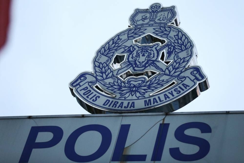 Two auxiliary police in Johor arrested for allegedly extorting couple