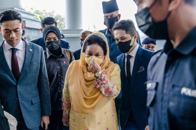 Rosmah arrives at High Court for verdict on corruption trial (VIDEO) | Malay Mail