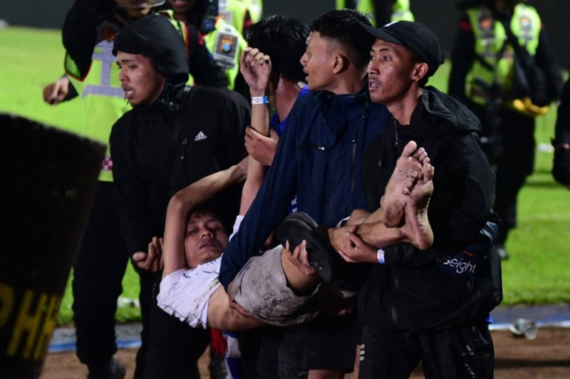 At least 174 dead in Indonesia football stadium stampede | Malay Mail
