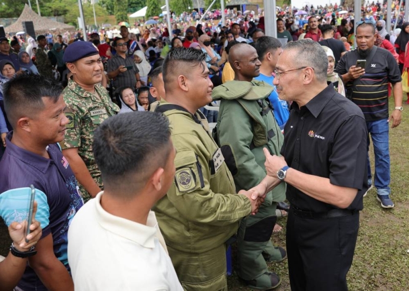 Hishammuddin: Defence Ministry in final process of issuing letter of award for procurement of maritime patrol aircraft, unmanned aircraft system Hishammuddin: Defence Ministry in final process of issuing letter of award for procurement of maritime patrol aircraft, unmanned aircraft system
