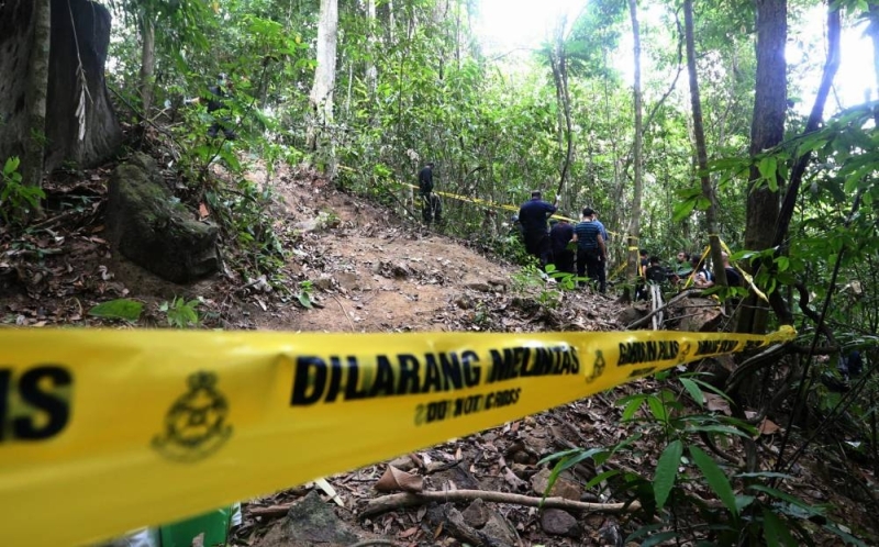 Wang Kelian RCI report: No evidence local authorities involved in human trafficking, migrant smuggling activities Wang Kelian RCI report: No evidence local authorities involved in human trafficking, migrant smuggling activities