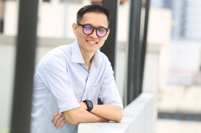 Here’s how volunteers in Malaysia can give back to the community with their skills GivingHub managing director Chun Wah Hoo envisions volunteering in Malaysia to have a stronger, more lasting impact with skill-based volunteering.  — Picture by Choo Choy May
