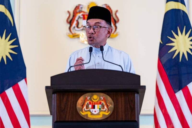 With two-thirds majority in Parliament, PM Anwar says given mandate to form sturdier Cabinet With two-thirds majority in Parliament, PM Anwar says given mandate to form sturdier Cabinet