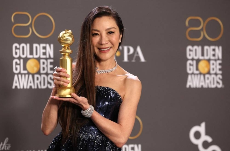 Michelle Yeoh wins Best Actress award at Golden Globes (VIDEO) | Malay Mail