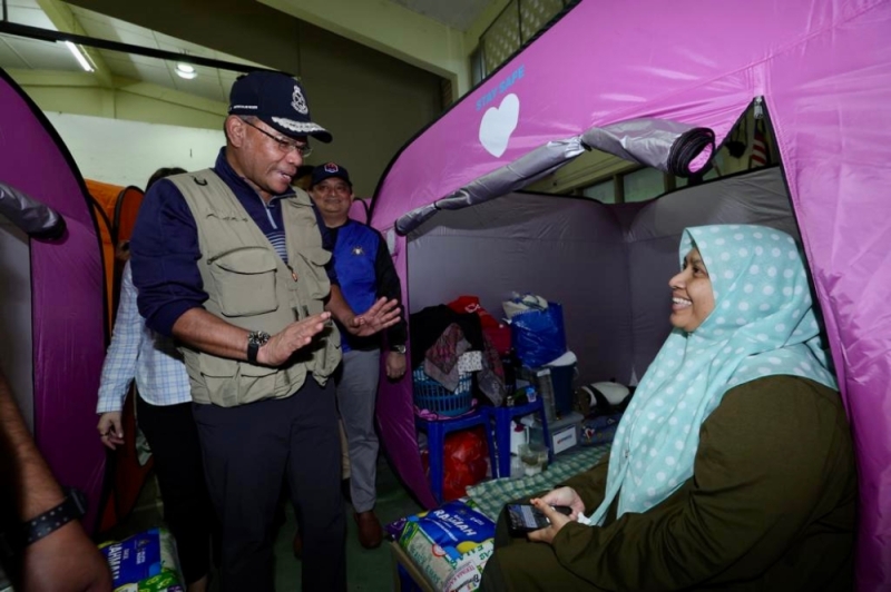 Home Minister Saifuddin Nasution pledges to provide additional cops to