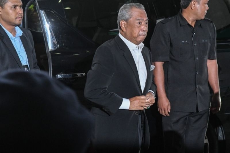Muhyiddin slapped with seventh charge over alleged laundering of RM5m for Bersatu; previous RM2m bail maintained