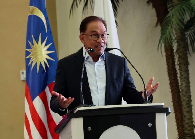 PM Anwar invites business community from Saudi Arabia to invest in Malaysia