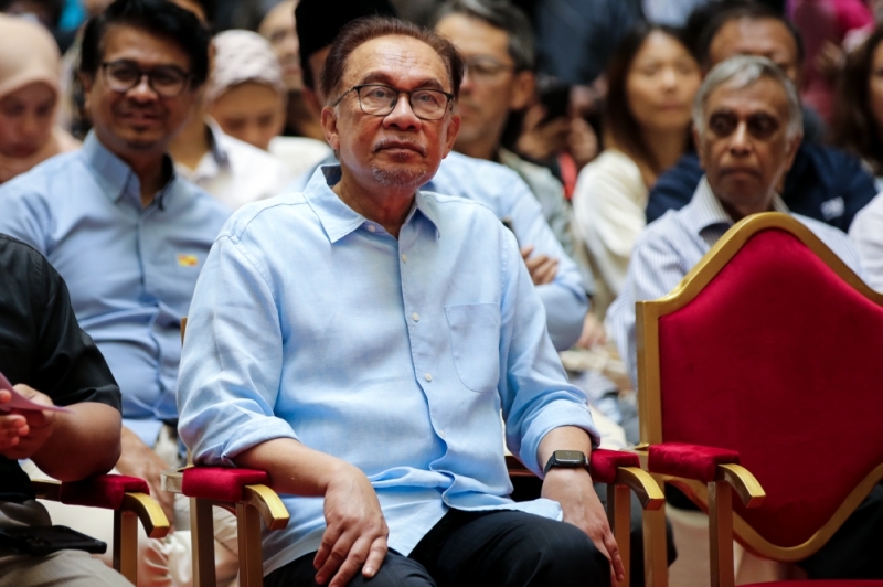 Anwar says no conflict of interest in Najib's royal pardon application, but nothing has commenced