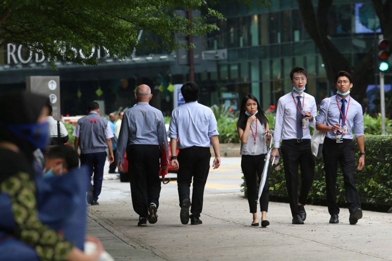 Survey: Malaysians concerned over economic uncertainty, three in five afraid of losing their jobs Survey: Malaysians concerned over economic uncertainty, three in five afraid of losing their jobs
