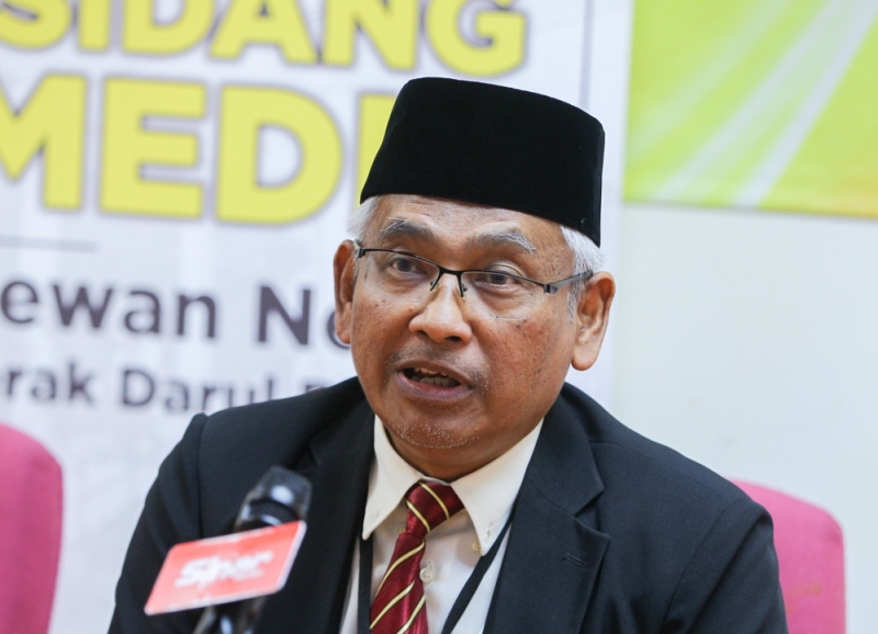 DAP’s Aziz Bari slams Takiyuddin for making him a scapegoat in Jill Ireland’s case DAP’s Aziz Bari slams Takiyuddin for making him a scapegoat in Jill Ireland’s case