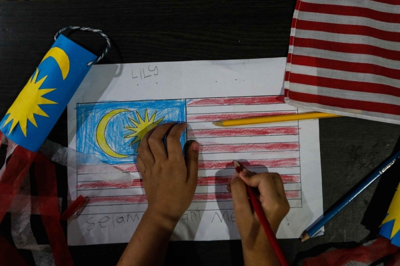 After 13-year wait, three stateless siblings born to Malaysian father now declared citizens After 13-year wait, three stateless siblings born to Malaysian father now declared citizens