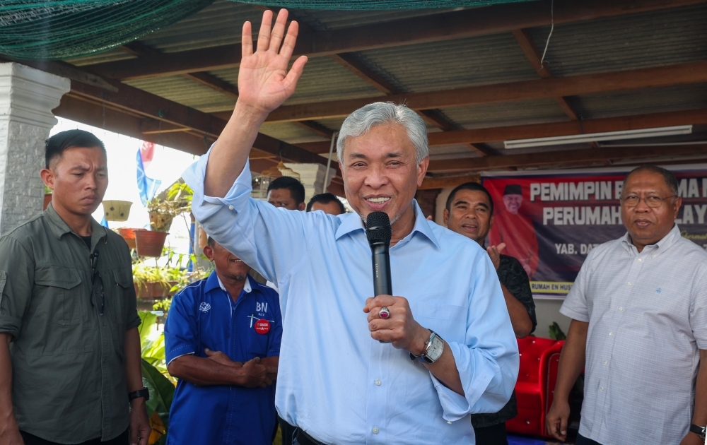 Zahid: Muhyiddin should ask son-in-law to come home to prove innocence ...
