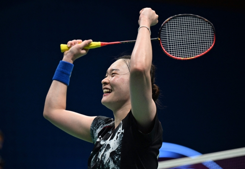 South Korea beat China for badminton gold, but hosts gain shooting world record