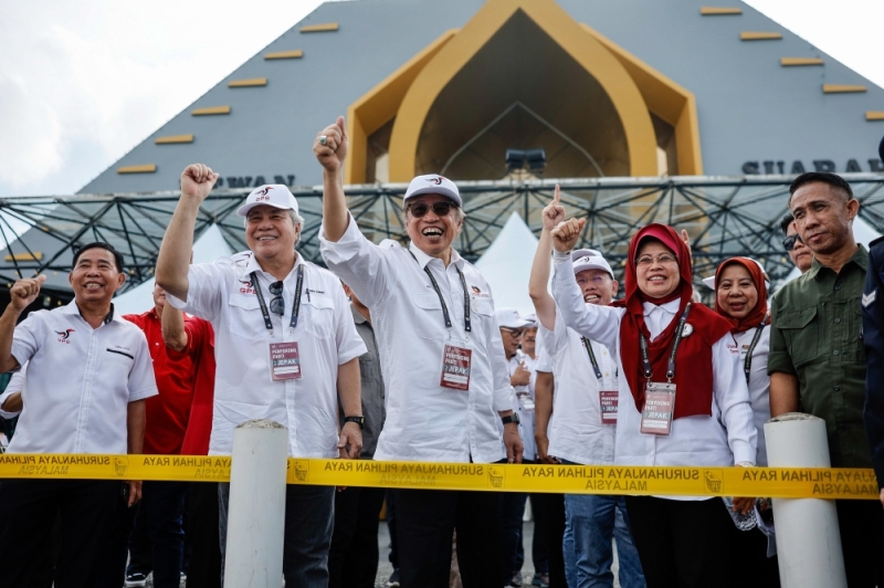 Abang Johari appreciates Pakatan’s decision not to contest in Jepak by-election Abang Johari appreciates Pakatan’s decision not to contest in Jepak by-election