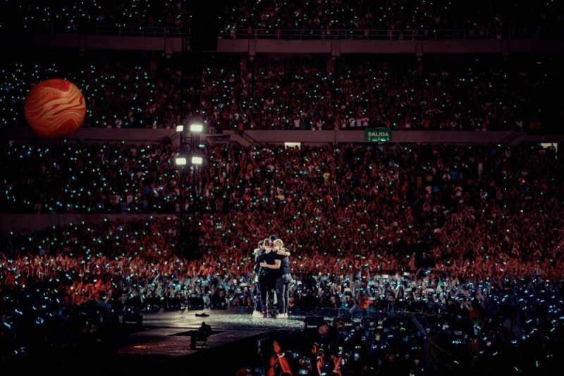 Coldplay s KL Concert Makes History As Most Attended Concert Of Their coldplay-s-kl-concert-makes-history-as-most-attended-concert-of-their
