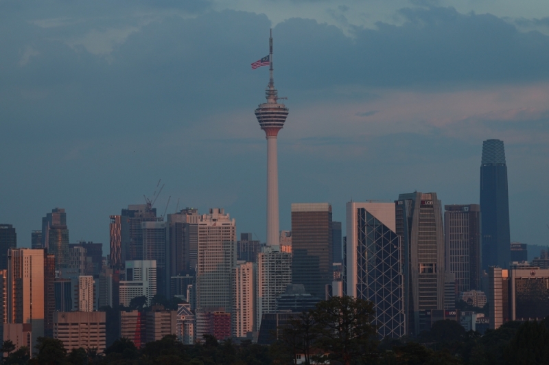 Bank Negara: Malaysian economy to grow by 4-5pc in 2024 on better domestic demand, external recovery Bank Negara: Malaysian economy to grow by 4-5pc in 2024 on better domestic demand, external recovery