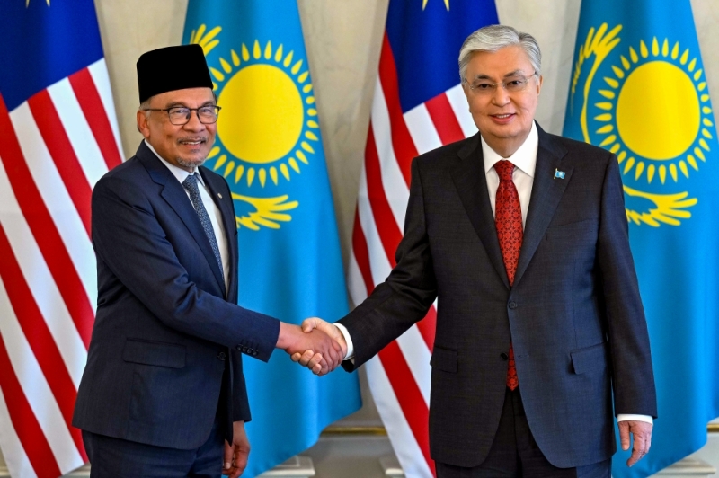 Kazakh president expresses readiness to advance interaction, cooperation with Malaysia Kazakh president expresses readiness to advance interaction, cooperation with Malaysia