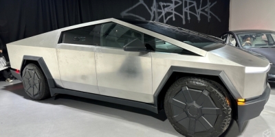 Tesla Cybertruck coming soon to Penang Tesla Malaysia will bring the Tesla Cybertruck to Penang soon. The revelation came after the electric truck completed its Klang Valley tour at 1 Utama today. — SoyaCincau pic