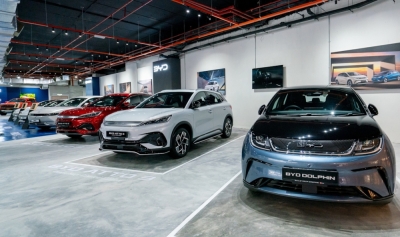 EV sales in Malaysia on an upward trend with a 112pc rise in first half of 2024, but more to come in 2025 According to today’s announcement, MAA members have sold 22,501 units of xEV models from January to June this year. Out of this number, 6,617 units were battery-powered EVs (BEVs) while the other 15,884 units were hybrid models. — SoyaCincau pic