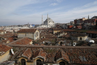 Are luxury counterfeits stripping Istanbul's Grand Bazaar of its character? In Istanbul, traditional merchants say luxury counterfeits are stripping the marketplace of its character. —  AFP pic