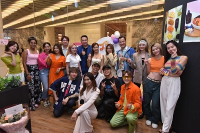 Haircare brands Kevin Murphy and Montibello partner with Salad Atelier on menu, with 'super' ingredients for hair and scalp The campaign launch was attended by Kow (seventh from right), Nico (fourth from left), Lam (sixth from left) and local celebrities. — Pictures courtesy of R Beaute