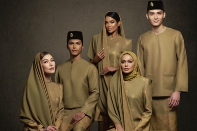 Malaysia's attire for Paris 2024 Olympics gets global thumbs up for style, colour, elegance — but a no for colour While many agreed that the design was stylish, it was a common theme to complaints that the colour palette was “drab” and “gloomy”.  — Picture by Rizman Ruzaini
