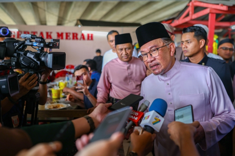 Rulers, then AG Idrus Harun also questioned Muhyiddin’s claim of 115 SDs, reveals PM Anwar Rulers, then AG Idrus Harun also questioned Muhyiddin’s claim of 115 SDs, reveals PM Anwar