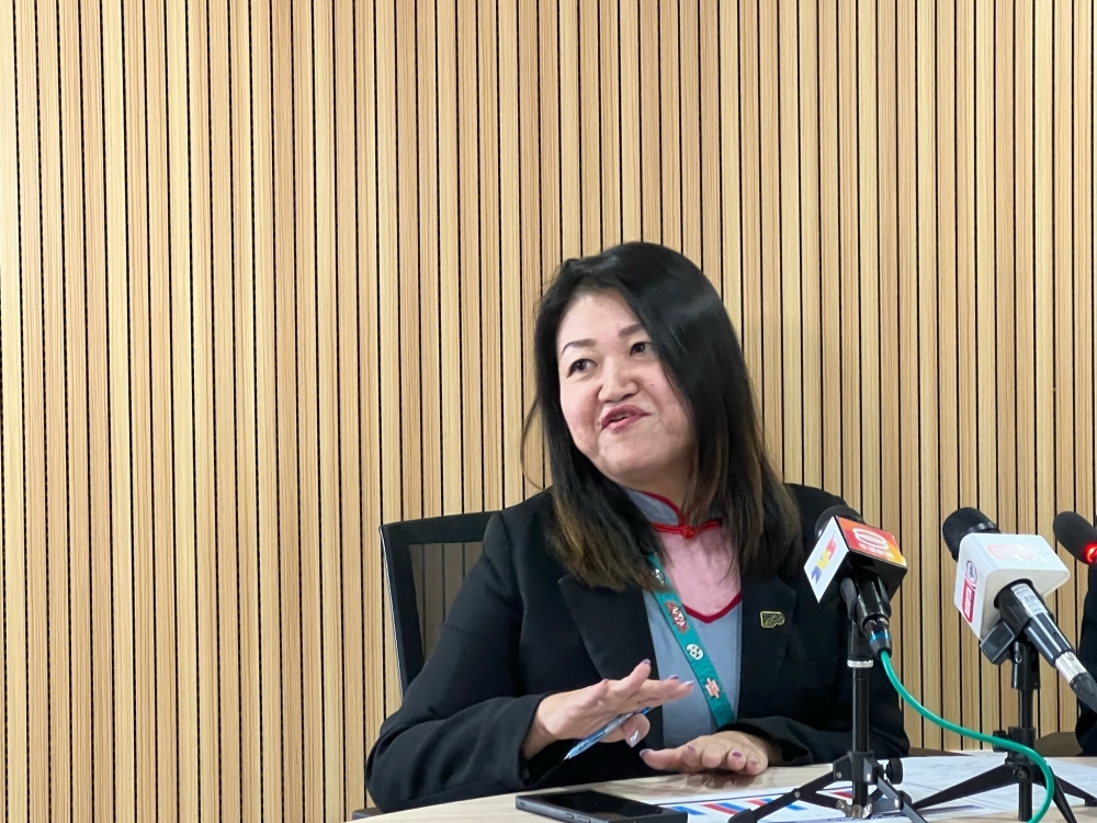 Penang exco calls for clear policy on construction of non-Islamic places of worship Penang executive councillor Lim Siew Khim said such a policy would make it mandatory for places of worship (RIBI) to apply for planning permission and building plan approvals through the state’s One-Stop Centre. — Picture by Opalyn Mok