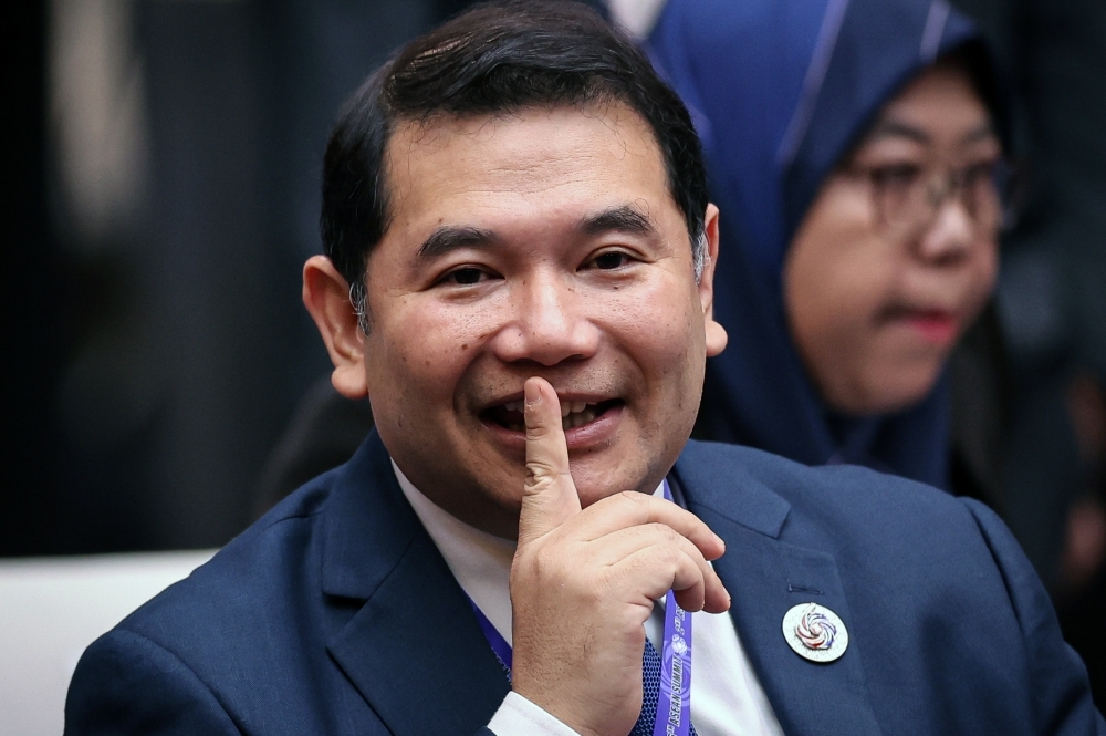 ‘I’m on leave, not gone’: Rafizi breaks silence after quitting Cabinet, hints at next move In a post on social media platform X today, the former PKR deputy president said he began his leave on Wednesday and will use the time to respond to the flood of messages he’s received — and rejoin the public conversation online. — Bernama pic