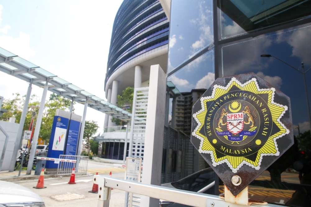 MACC seizes another RM16m in luxury items from ‘Tan Sri’ in sukuk fund probe The MACC said it seized luxury bags, watches, gold, and jewellery worth over RM11 million from a Cheras home, along with casino equipment. — Picture by Choo Choy May