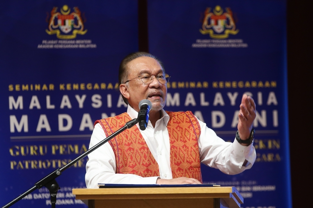 Anwar pushes for stronger measures as drug and vape abuse among Malay youths worsens, calls on educators to set good examples Prime Minister Datuk Seri Anwar Ibrahim speaks during the Malaysia Madani Nationhood Seminar themed ‘Teachers as Catalysts for National Patriotism’ in Putrajaya June 18, 2025. — Picture by Yusof Mat Isa
