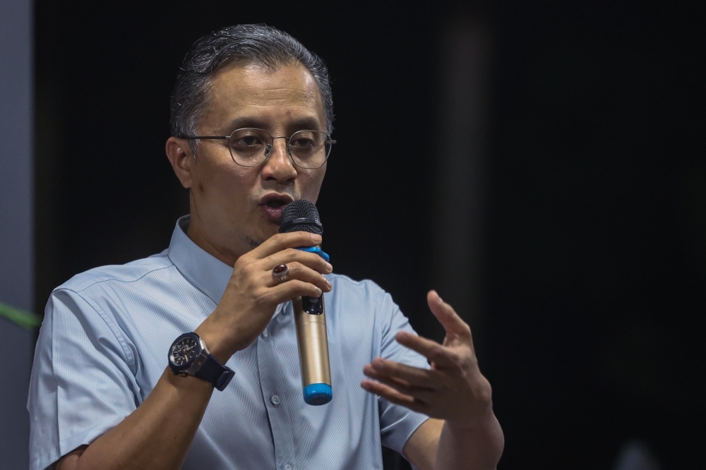 Penang says no ban on religious talks as long as speakers follow state rules Penang Deputy Chief Minister I Datuk Dr Mohamad Abdul Hamid said Penang is among the easiest states to obtain religious credentials (tauliah), granting exemptions from rigorous tests or interviews for experienced speakers. — Bernama pic