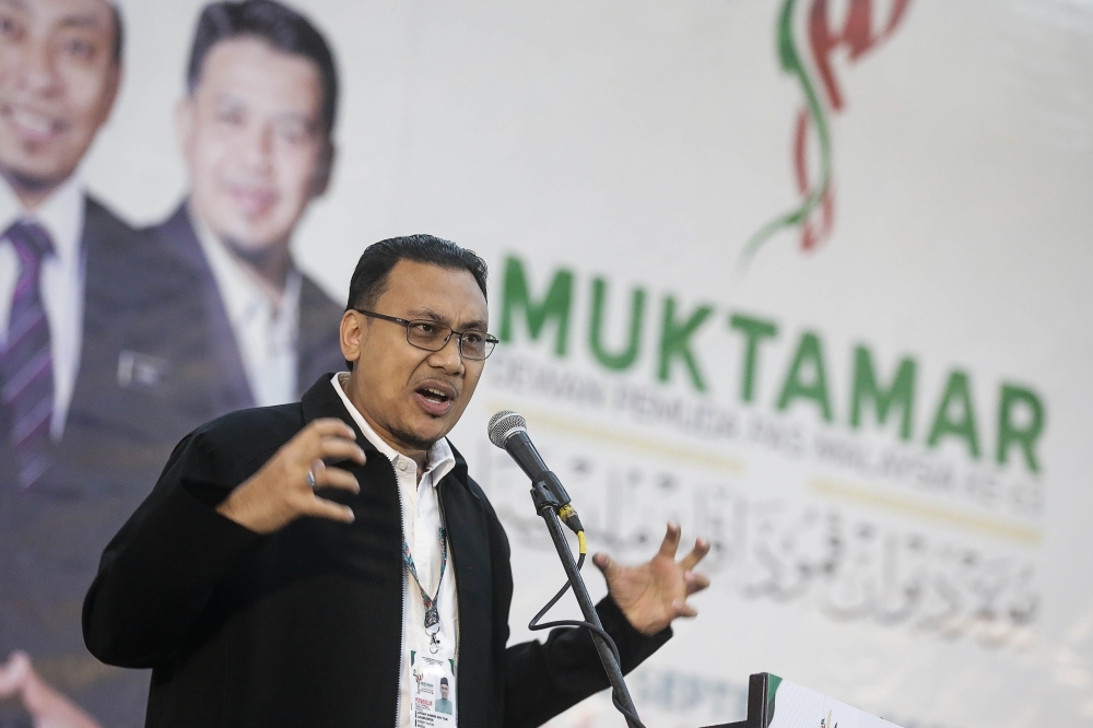 Rossiya televideniesi yulduzlarining soxta porno videolari Porno shahar Sovetsk