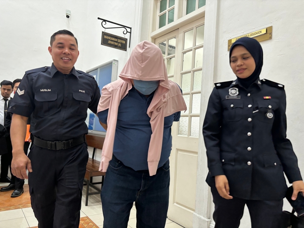 Ipoh driving instructor charged with sexually assaulting teen girl Lim Chin Leong, 60, claimed trial at the Sessions Court in Ipoh for allegedly committing physical sexual assault on a 17-year-old girl on July 7.